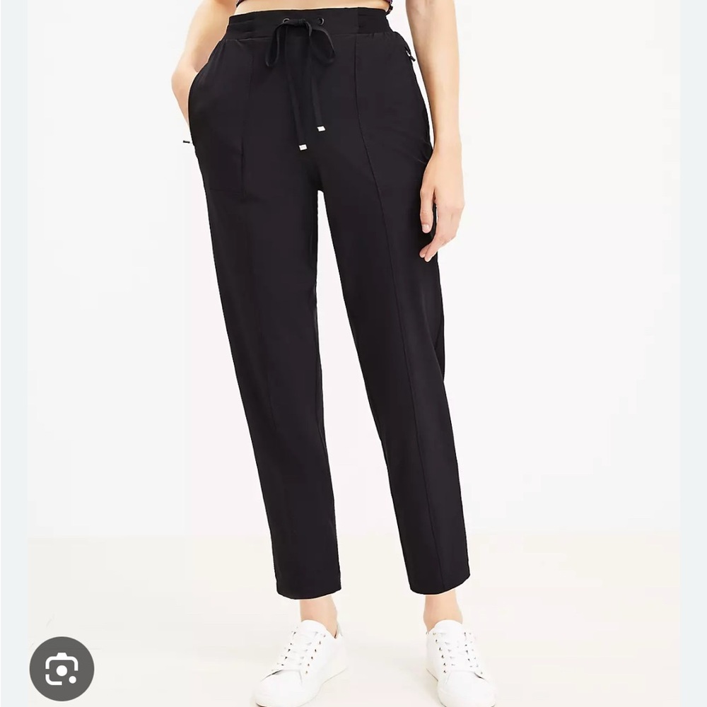Lou & Grey Black Drawstring Pants